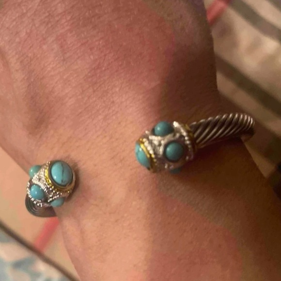 Designer Inspired Turquoise Stone Beads Tips Silver Cable Cuff Twist Bracelet - Picture 4 of 11